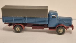 Büssing 8000 von Wiking