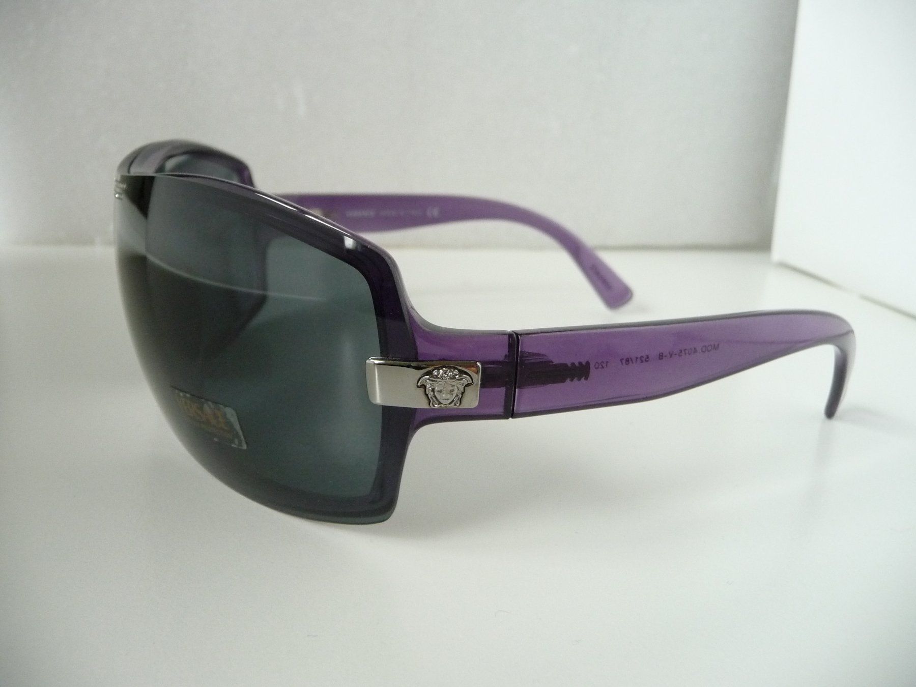 Occhiali & Lenti: neue Versace 4075-V-B Shield, Fehler i.Hinterglas entfernbar – Nuovo (secondo la descrizione) da Winterthur venduto da ricofly 1