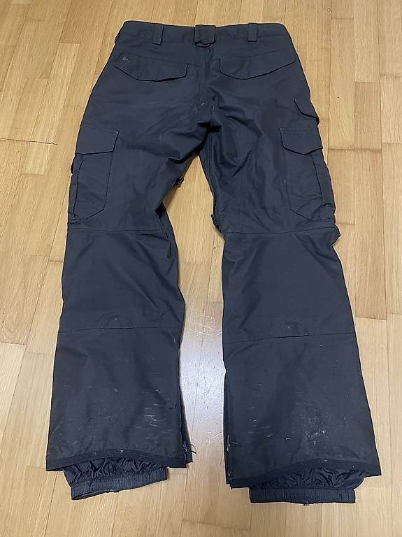 Burton Pantaloni: Ski- und Snowboardhose Burton – Usato da Schaffhausen venduto da chr_h86k 1