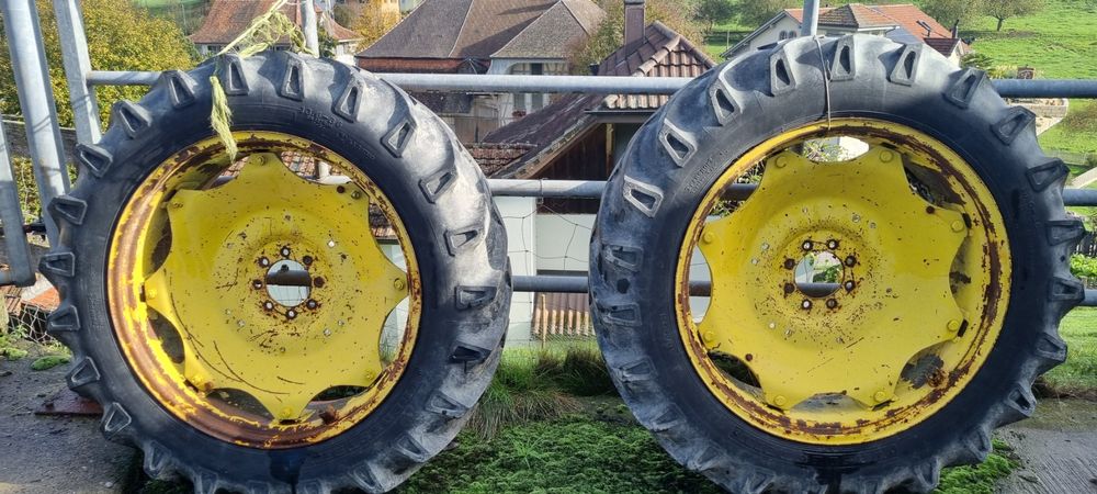 Traktor Räder John Deere (Gebraucht) in für CHF 112 – nur Abholung auf ...