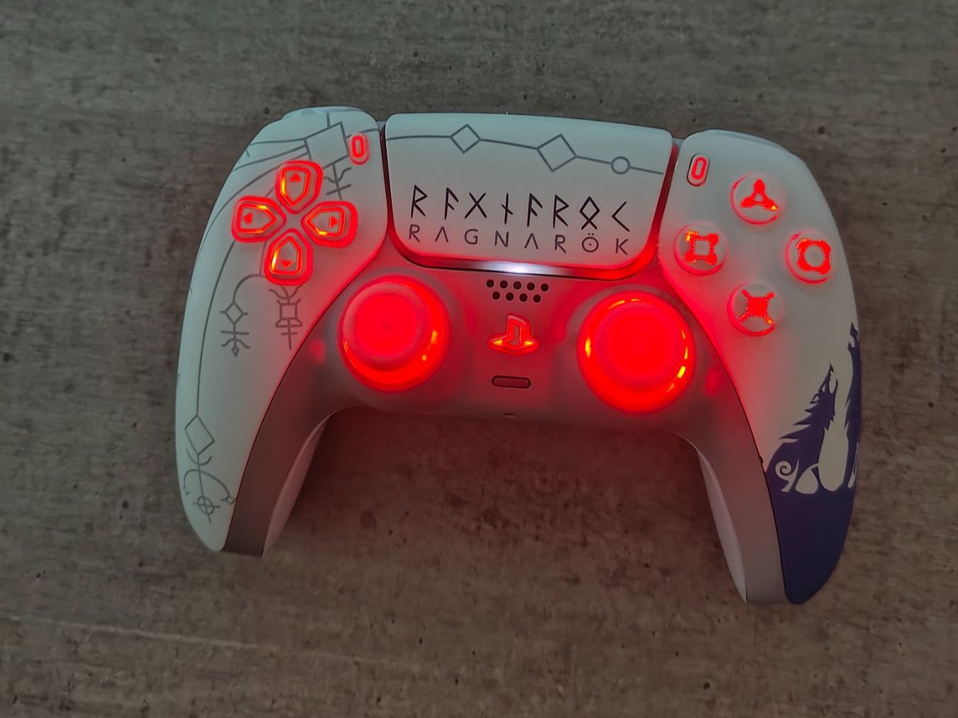 Sony Controller: Limited Edition PS5 Dualsense Controller - Ragnarök! – Nuovo e nell'imballaggio originale da Sargans venduto da ver_ncy5 4