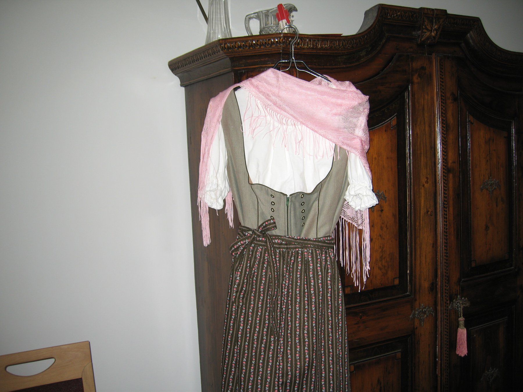 Vestiti: VORARLBERGER JÄGER DIRNDL – Nuovo (secondo la descrizione) da Meilen venduto da steffanini 2