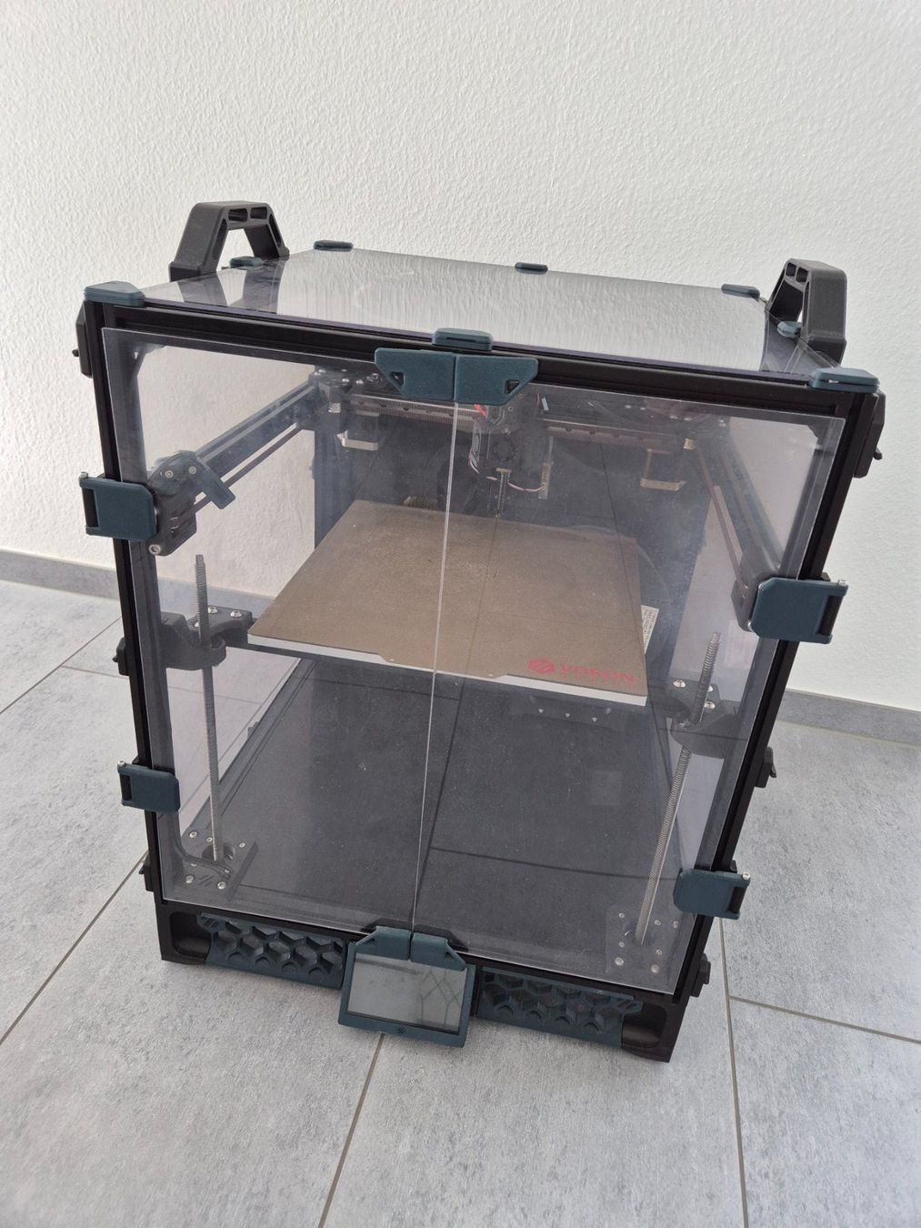 Voron Stampanti 3D: Voron Trident 300 V1.8 – Usato da Zug venduto da FlyingDodo