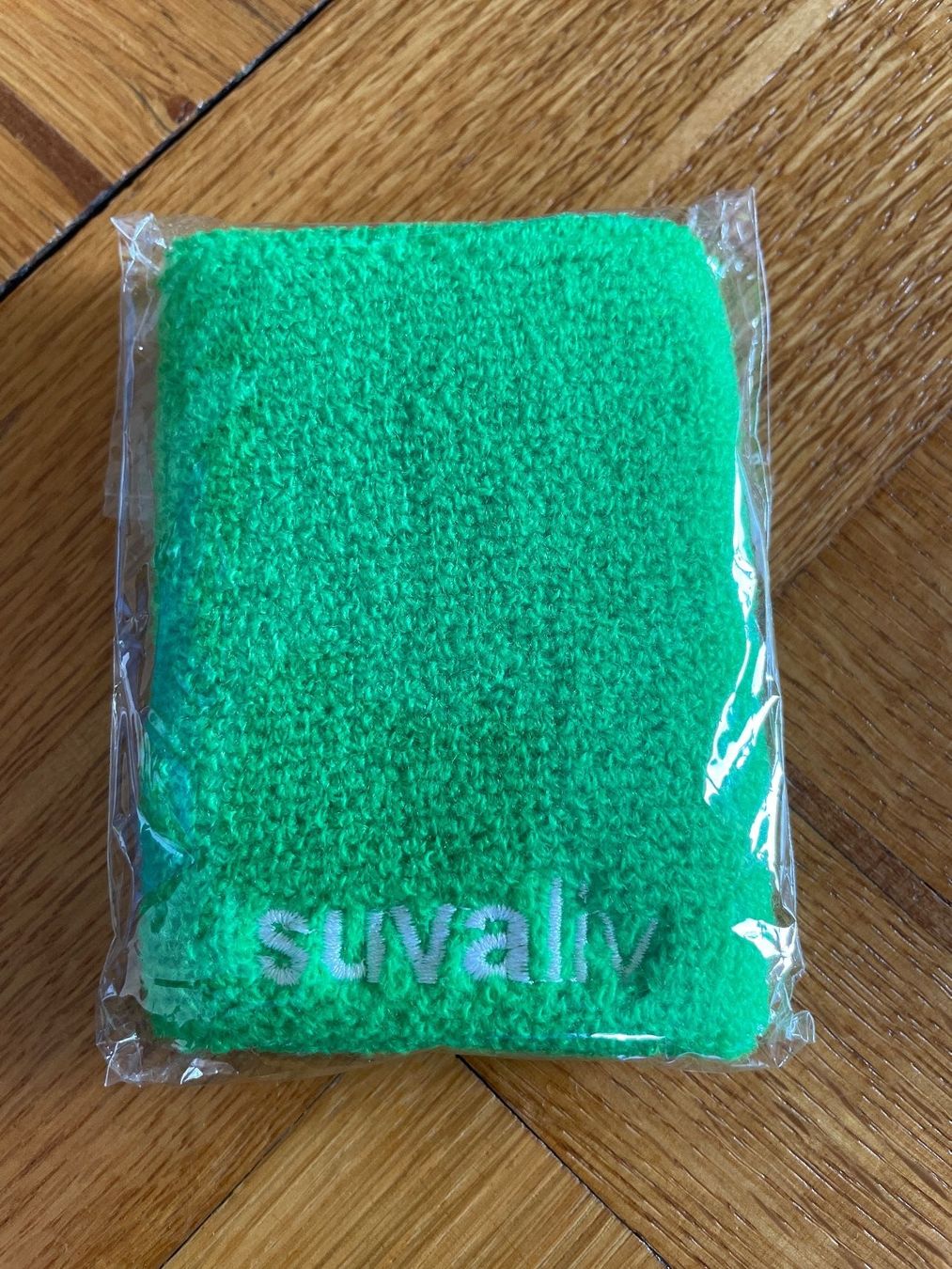 Armbänder & -reifen: Schweissband Handgelenk – Neu und originalverpackt aus Genève von Livsonman