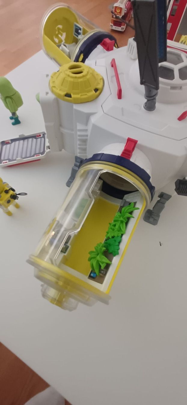 Playmobil Spielzeuge: Playmobil Mars-Station – Gebraucht aus Naters von epsipilu 1