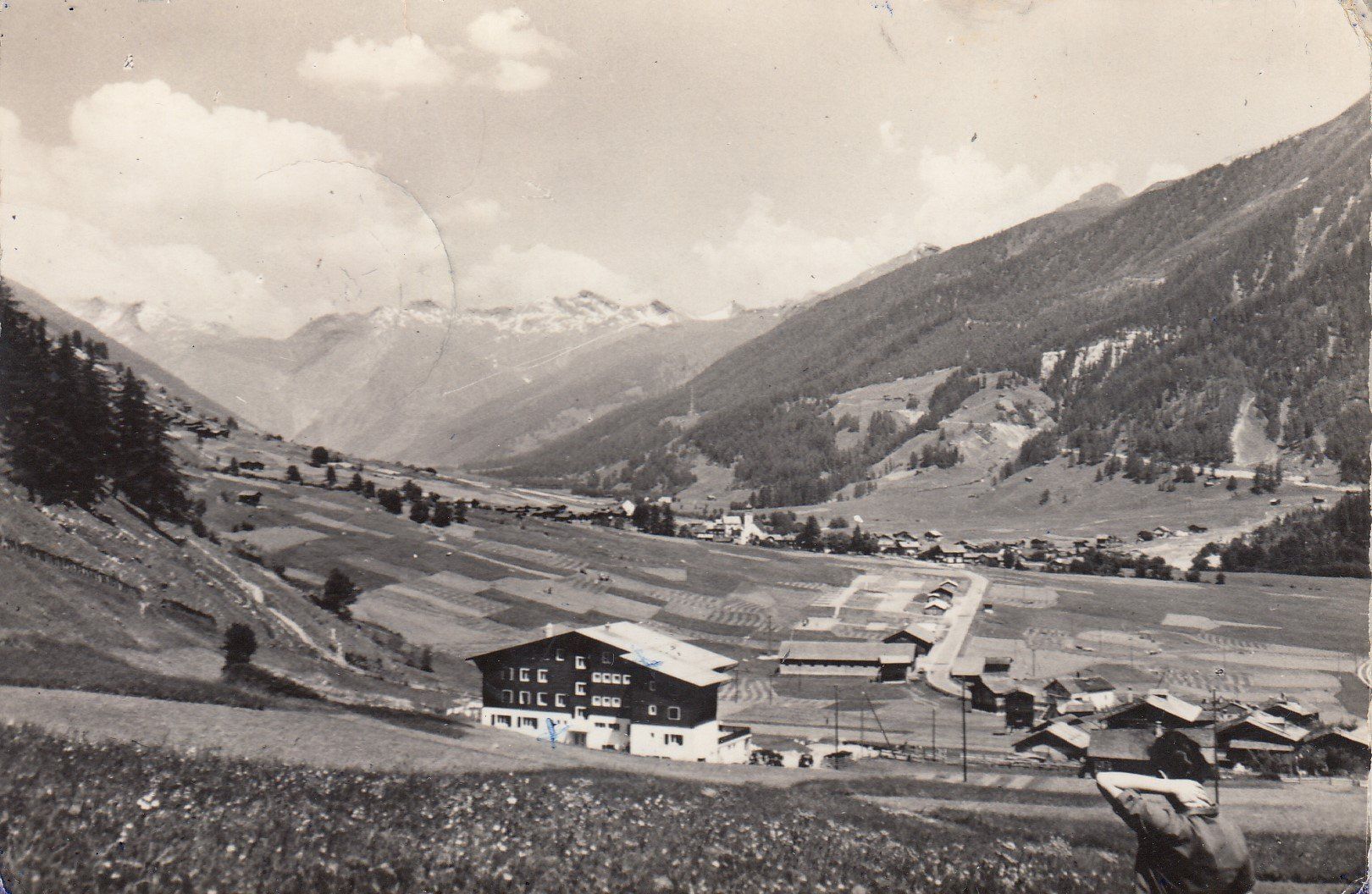 Cartoline postali: Gluringen  VS   im Goms     um 1961 – Usato da Brig venduto da Valcards54