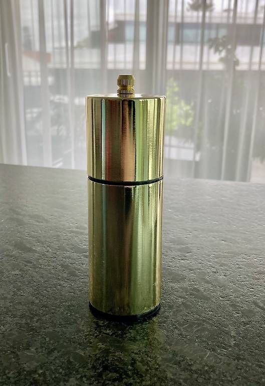 Set di piatti: Pfeffermühle gold  – Usato da Muttenz venduto da jea_2wtm