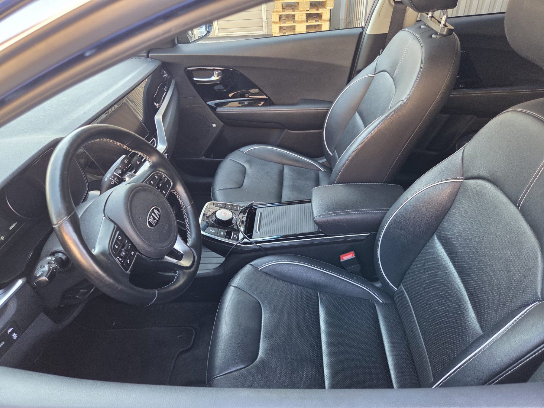 Kia Autos: Verkauft!! – Gebraucht aus Hünenberg See von Atsemet