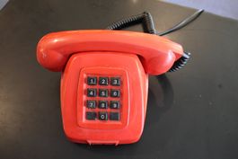Das rote Kult Telefon