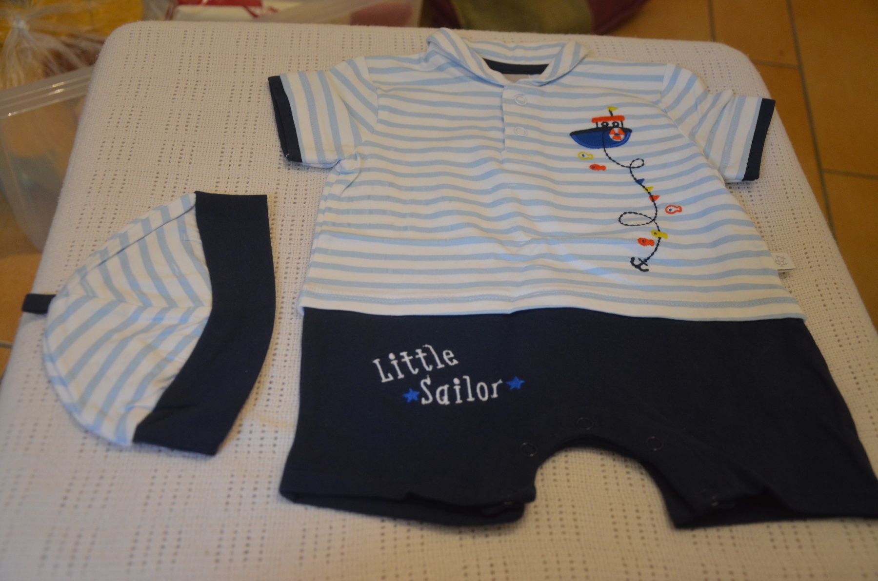 Lotti & Set di vestiti: TAILLE 68 - NEU – Nuovo e nell'imballaggio originale da Chiasso venduto da Dolly015