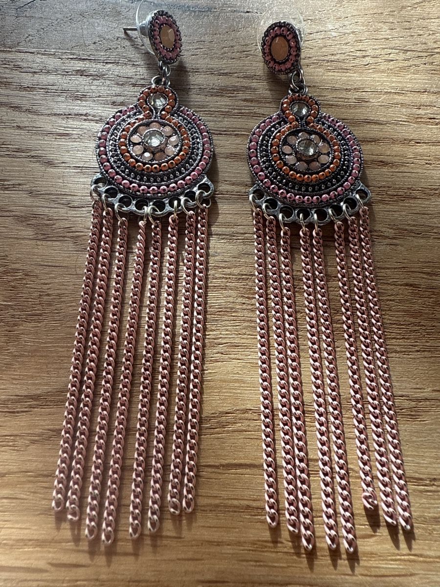 Ohrringe & -stecker: ✨ Boho-Chic-Ohrringe mit filigranen Ketten – Gebraucht aus Weiningen ZH von -Adenin- 1