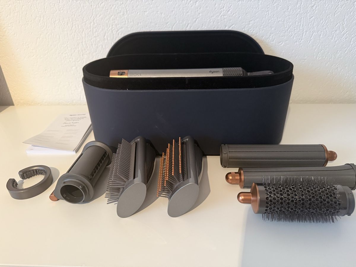 Dyson Fers à boucler & lisser: Dyson Airwrap – Neuf (Voir description) à Waltenschwil par marisa.tengler 1