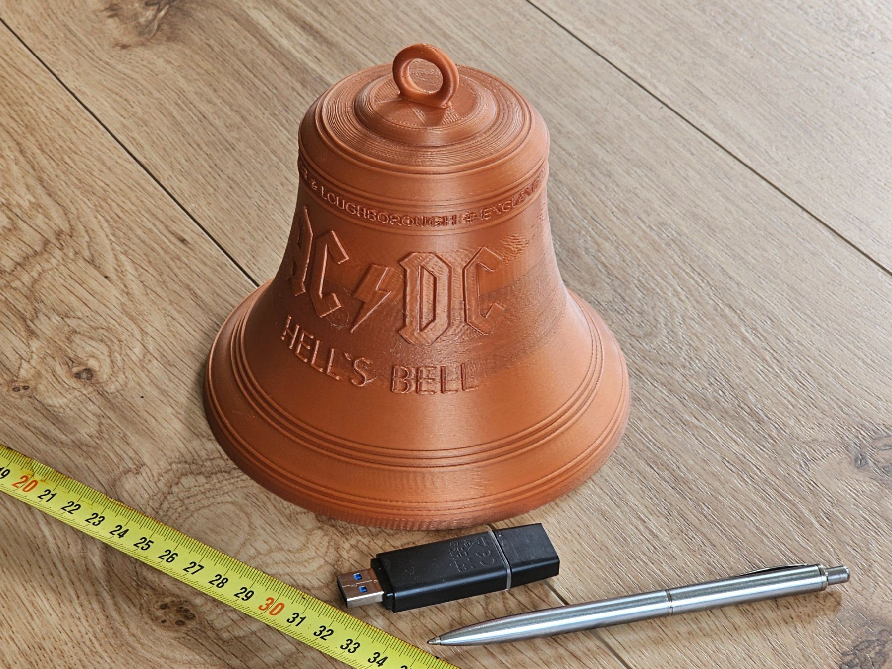 Campanacci mucche: AC DC Hell's Bell 150mm en PLA – Nuovo (secondo la descrizione) da Yvonand venduto da Li_poch 1