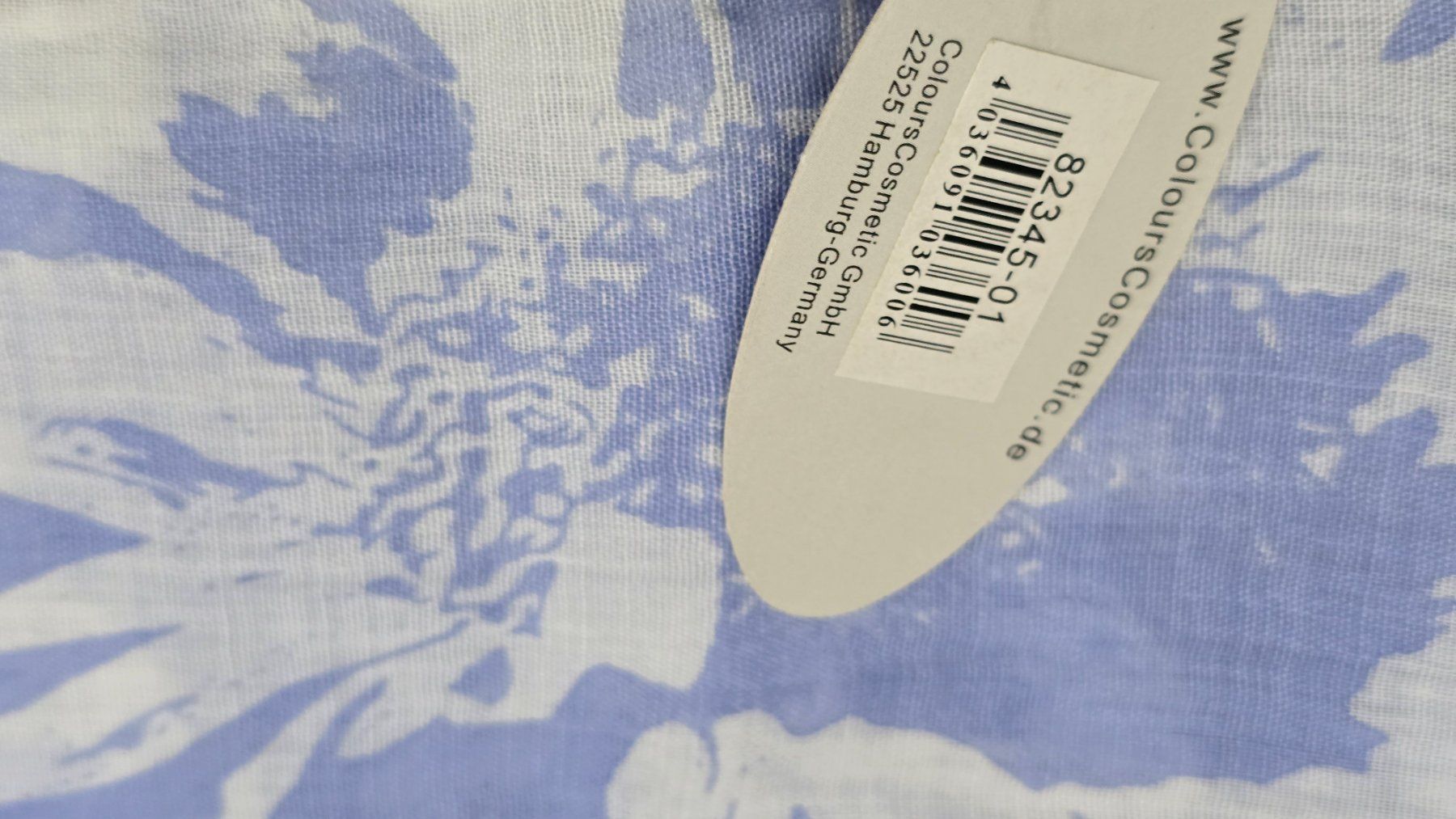 Foulard & Sciarpe: 🌻 Loop-Schal mit Sonnenblumen-Print 🧣 Aesthetic / Y2K – Nuovo e nell'imballaggio originale da Thalwil venduto da VitaMini 2