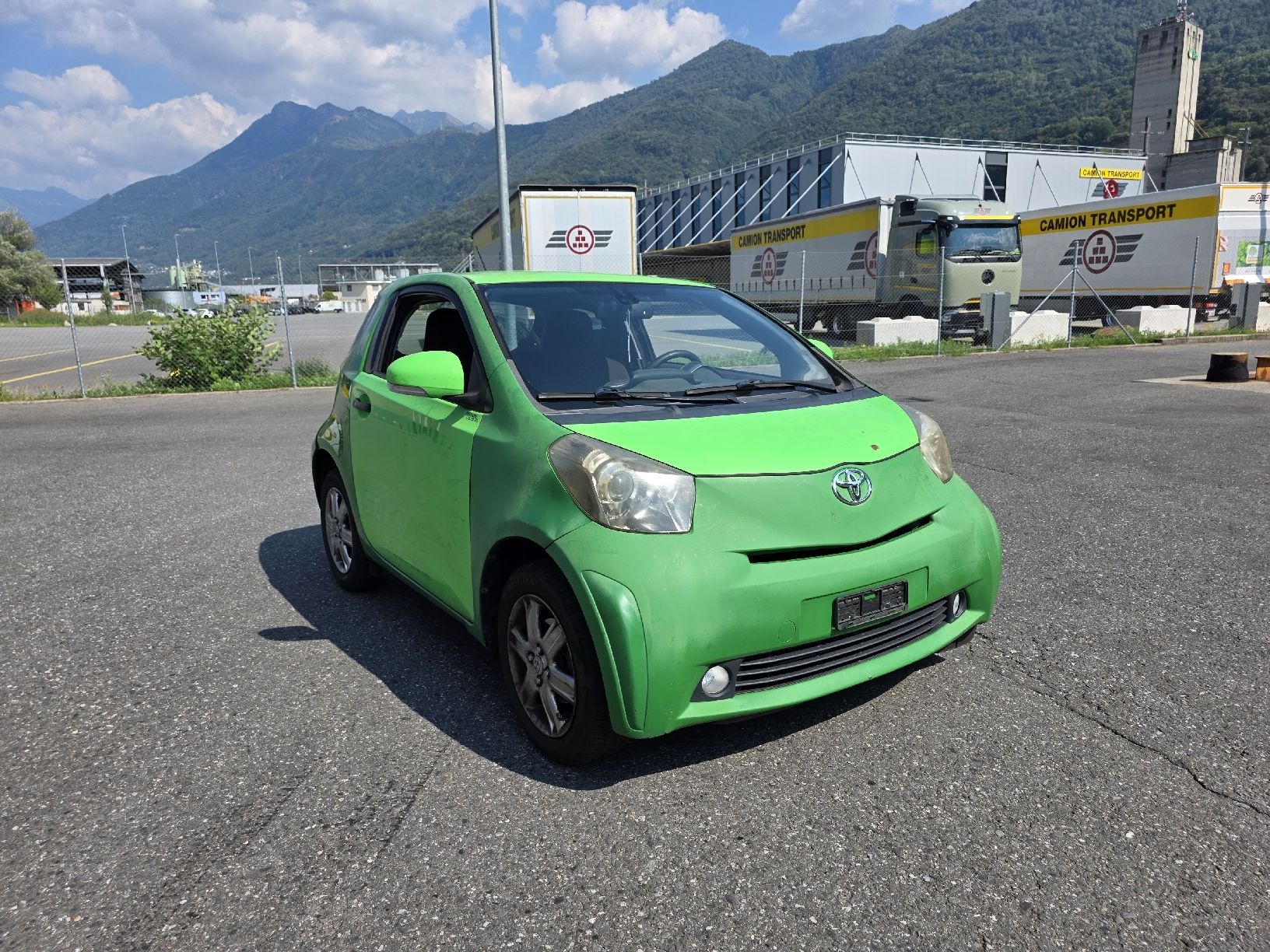 Toyota Autos: Toyota IQ – D'occasion à Cadenazzo par LuismacchineSagl 1