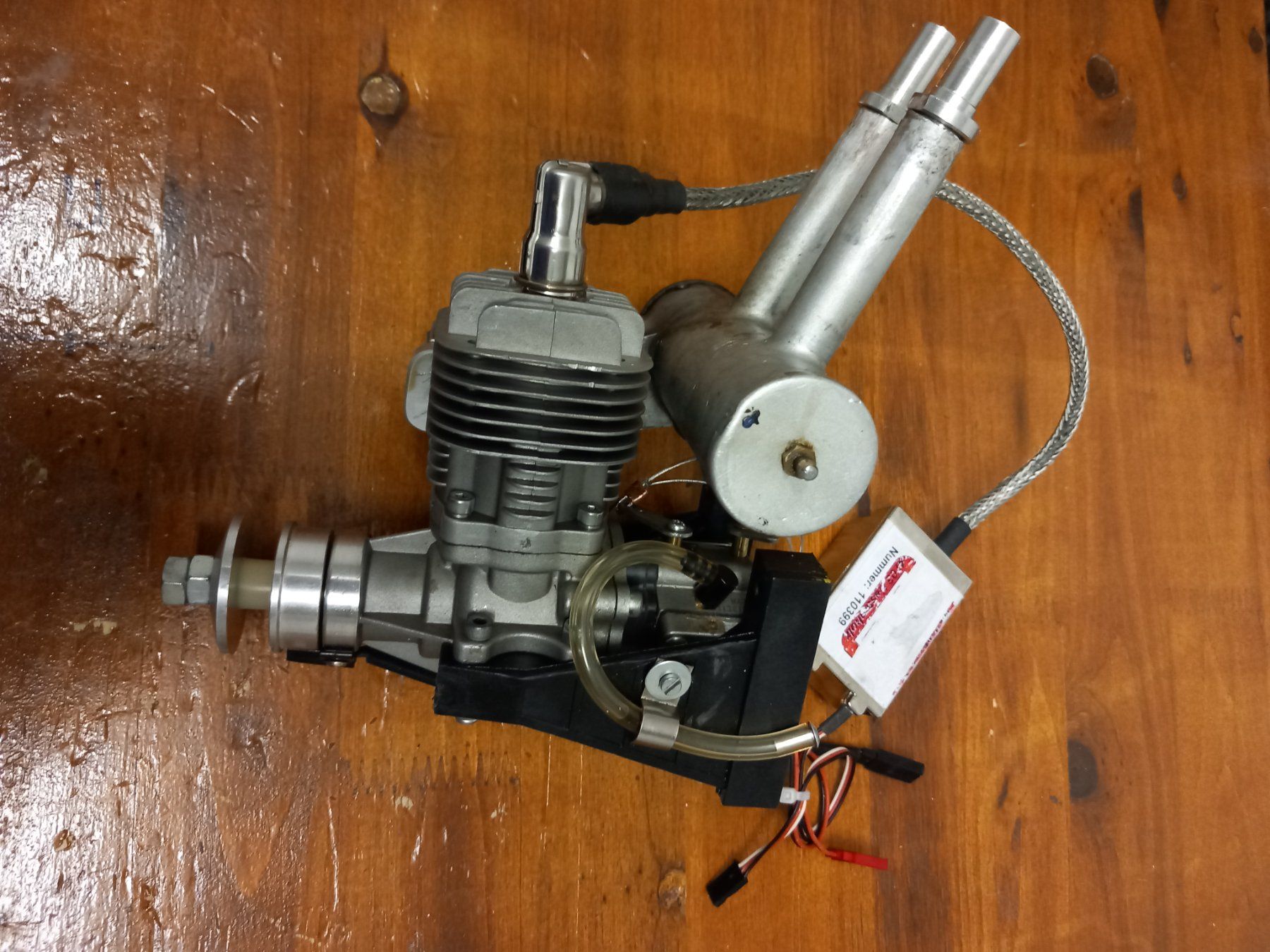 RC Kits de montage: Rc Modellbenzinmotor RCGF mit 20 kcm – D'occasion à Givisiez par Reiffel 8