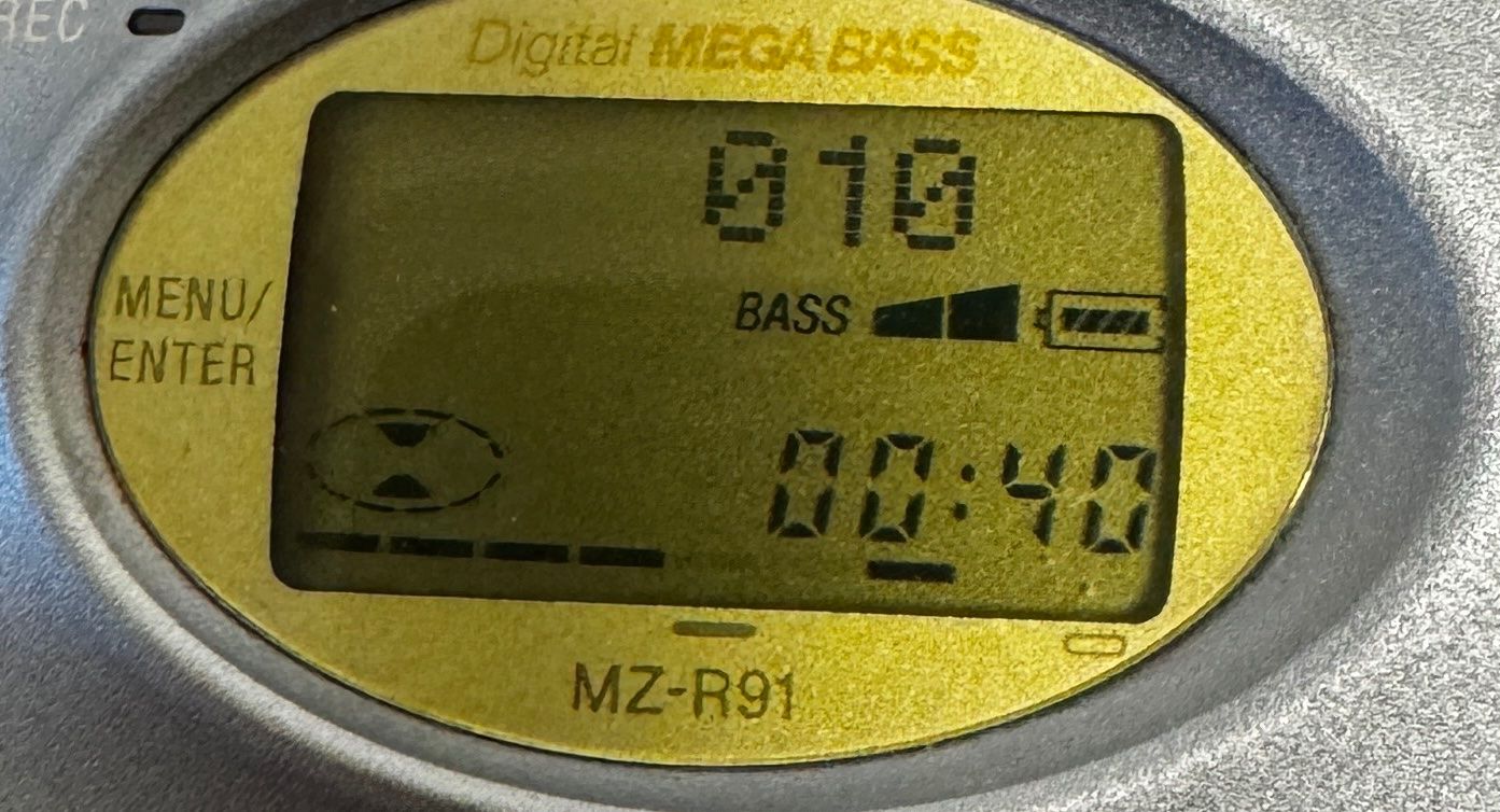 Sony Minidisc: Sony MiniDisc Walkman MZ-R91 – Usato da Basel venduto da Melee 4