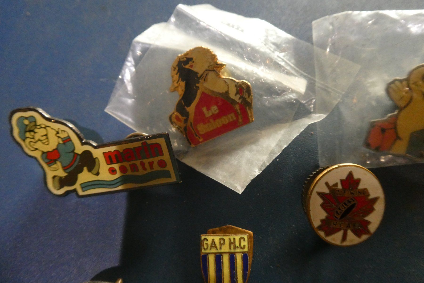 Plaketten & Abzeichen: pins 13 pièces – Gebraucht aus Fontaines NE von monloisir 4