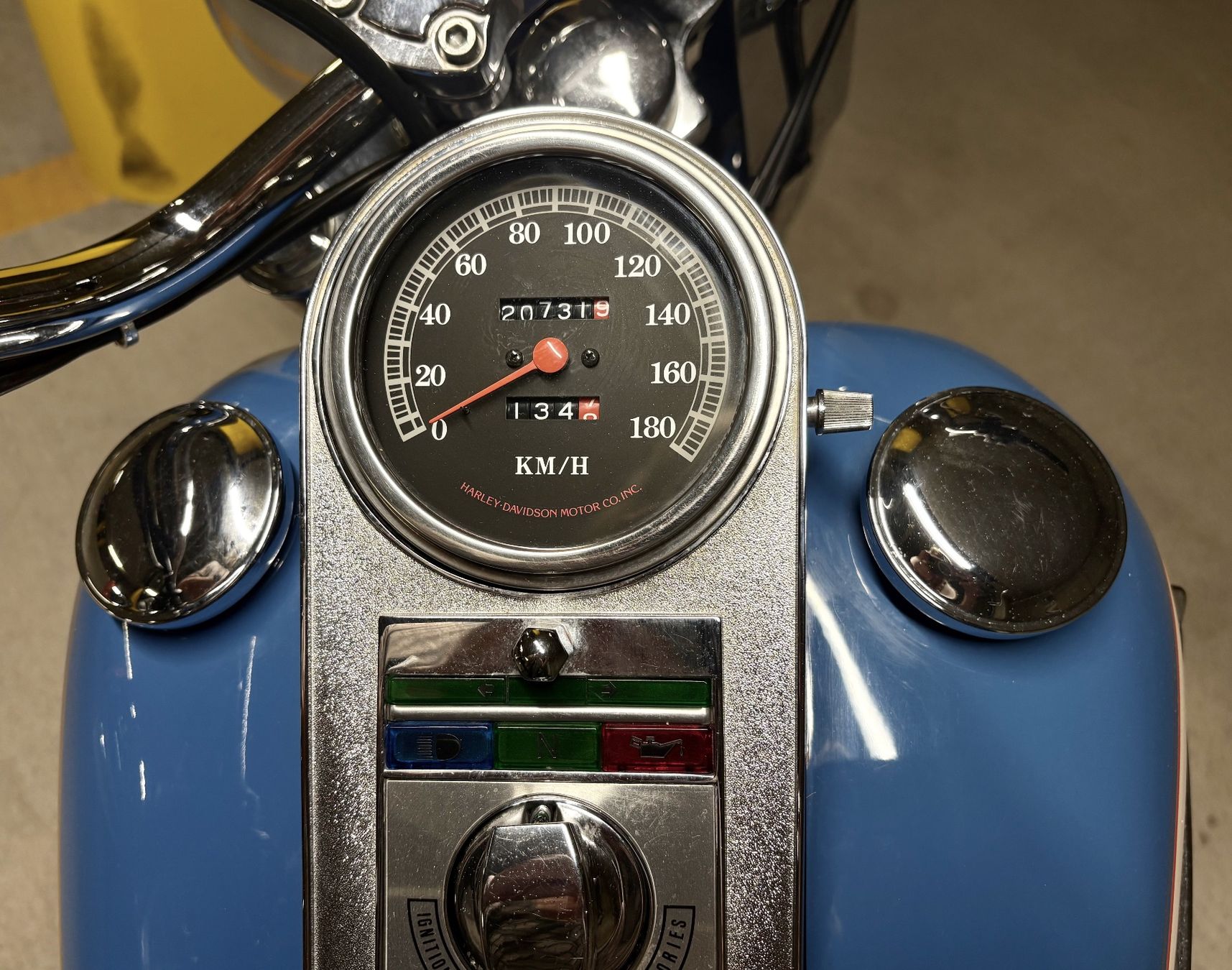 Harley-Davidson Chopper: HARLEY DAVIDSON Heritage Softail FLSTN 1995 – Usato da Brione s. Minusio venduto da ticinosell 2