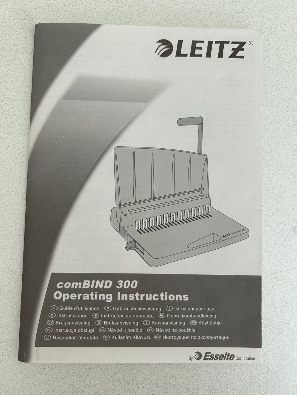Leitz Machines à relier: Bindegerät Leitz comBIND 300 – D'occasion à Zumikon par meter03 3