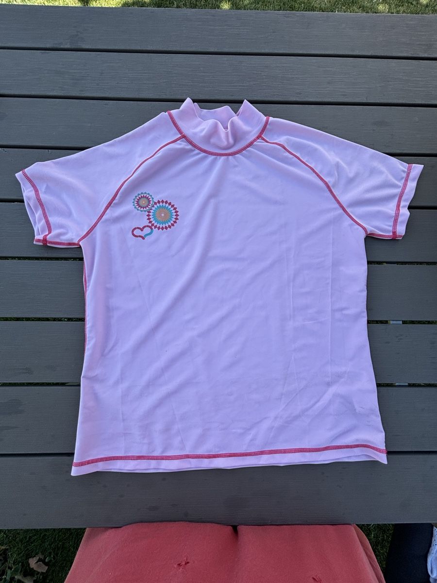 T-shirt: UV Tshirt 44/46 – Usato da Kesswil venduto da Branca-01 5