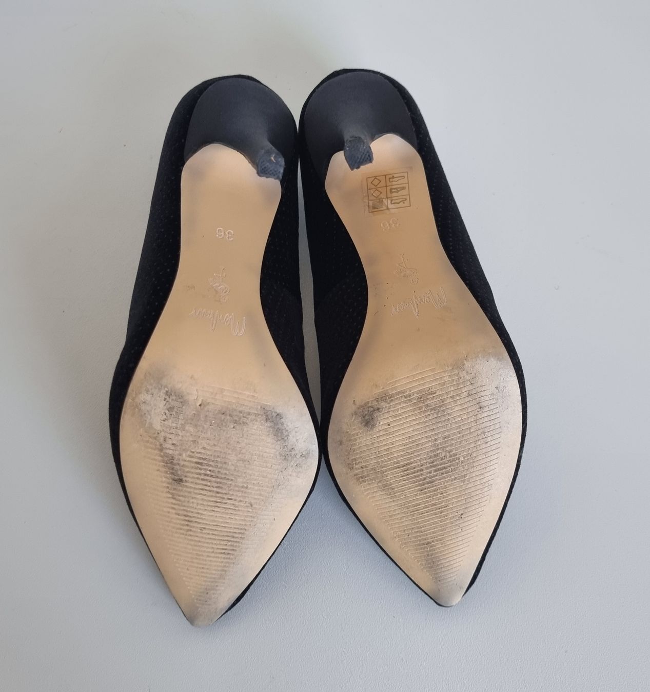 Scarpe da uomo: Ab CHF 1.- MENBUR Satin High Heels, Gr. 36 – Usato da Gontenschwil venduto da shop2hand 6