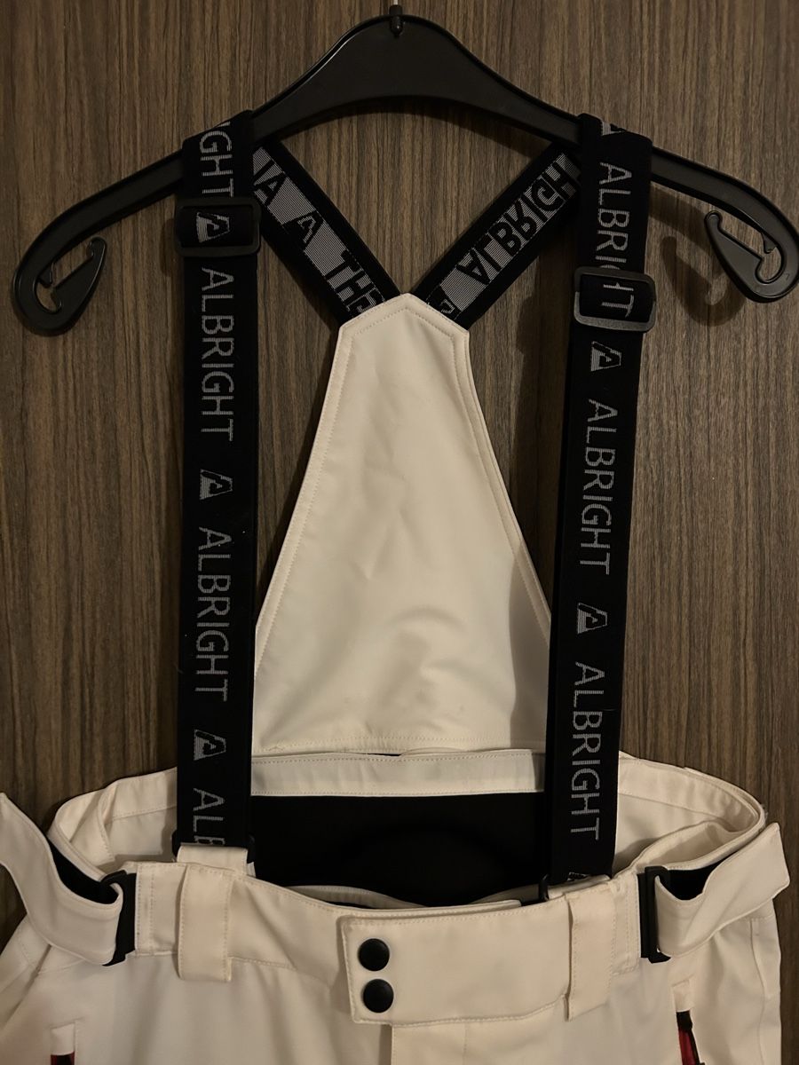 Albright Hosen: Original Swiss Olympic Team Hose – Gebraucht aus Basel von ell_6p98 6