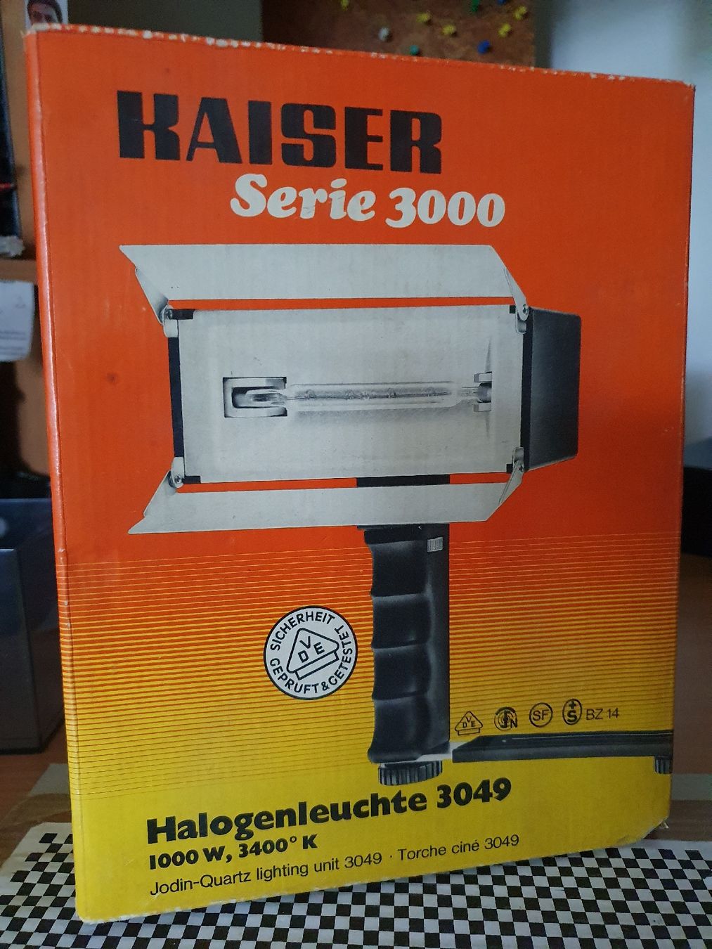 Lampes: Halogenleuchte 3049 – D'occasion à Dübendorf par Wiplala
