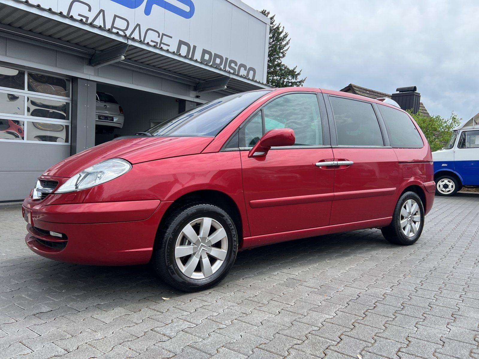 Citroën Automobili: Citroen C8 3.0 V6 / Automat / 7-Sitze – Usato da Kölliken venduto da Apollo74