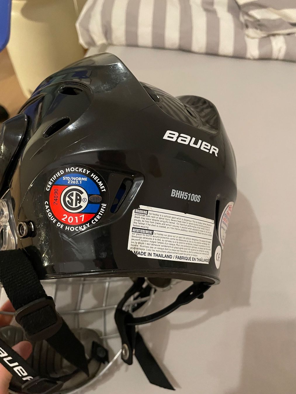 Bauer Caschi: Bauer 5100 Eishockey Helm schwarz mit Gitter, Grösse S – Usato da Horgen venduto da hef_p8zg 2
