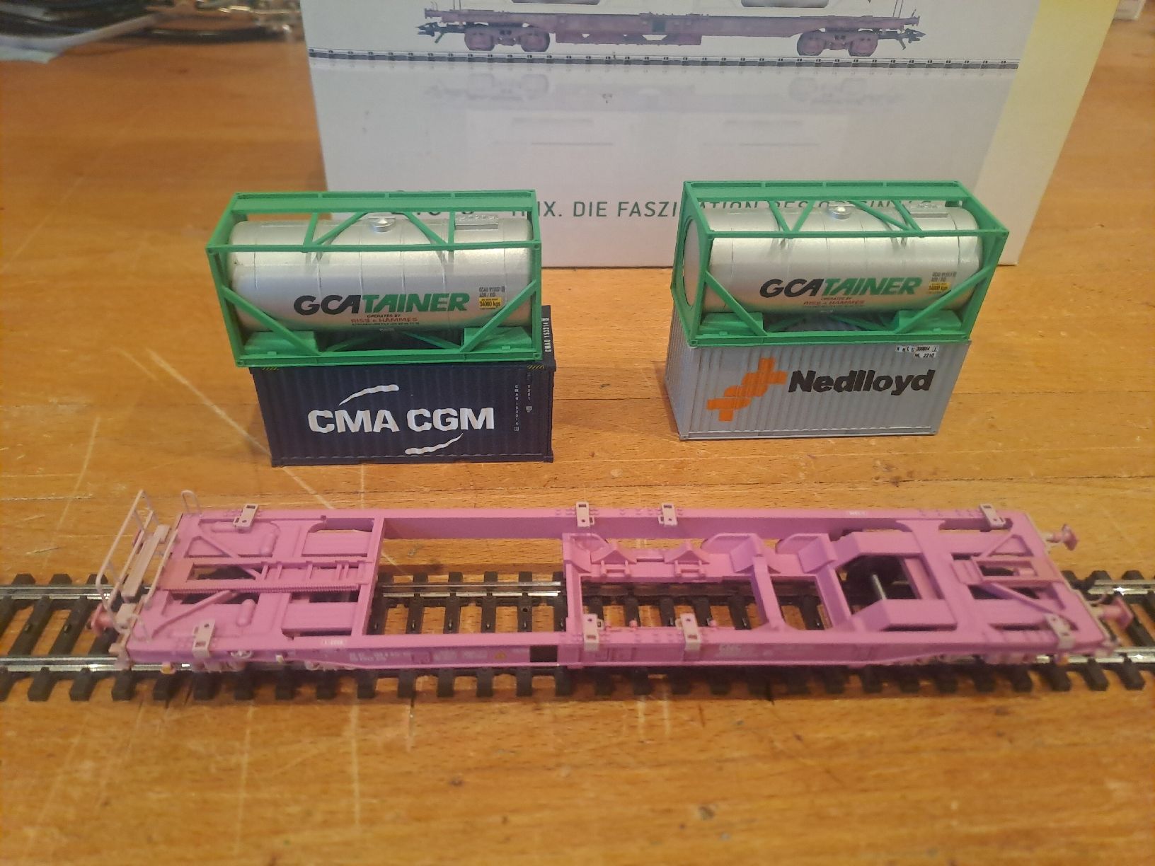 Trix Modelleisenbahnen: Taschenwagen Trix – Gebraucht aus Buchs SG von Ruedi12 1