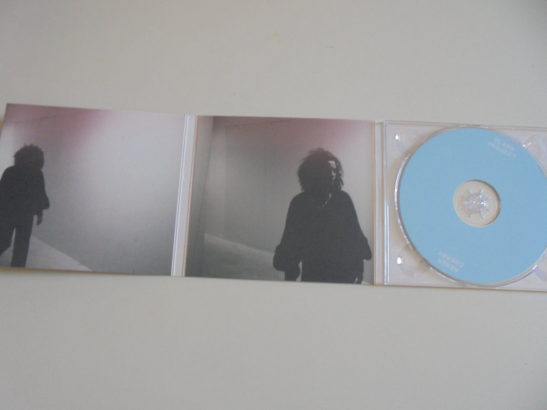 CD: Neneh Cherry " Blank Project " CD fourre carton – Usato da Eclépens venduto da Consuelo 1