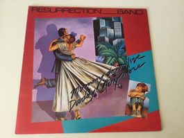 Resurrection Band / Mommy dont love ....
