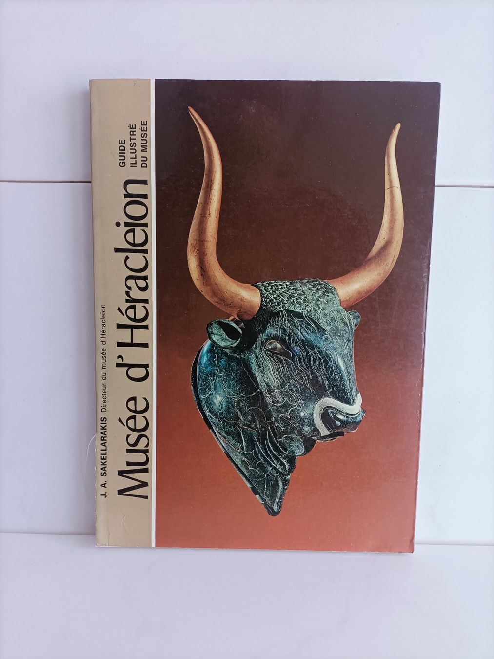 Libri: Musée d’Héracleion / J. A. Sakellarakis / Athenon 1982 – Usato da crans montana venduto da AB3963