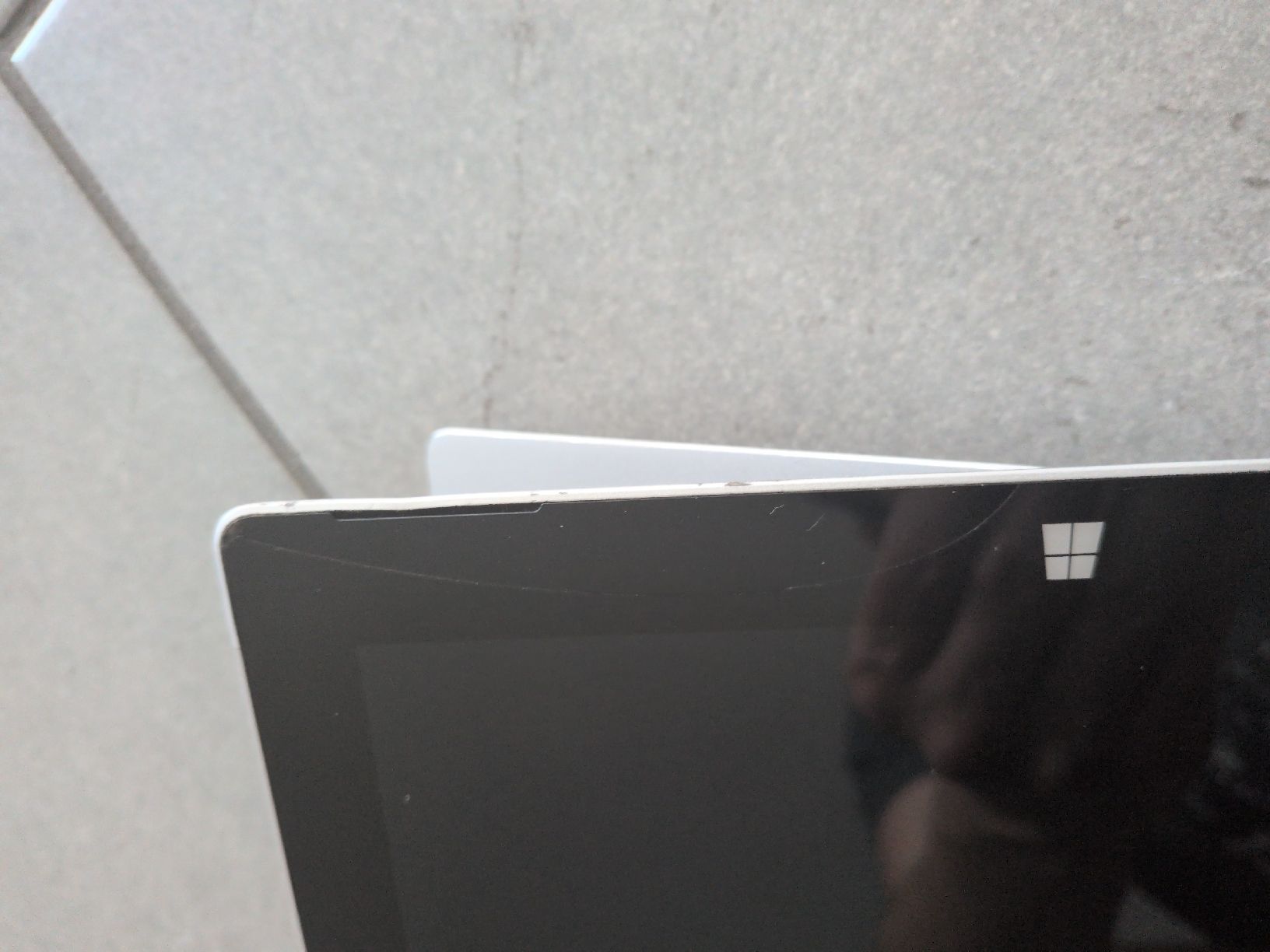 Microsoft Tablet PC: Microsoft Surface Pro 3 128GB – Gebraucht aus Seengen von rom_z2gc 2