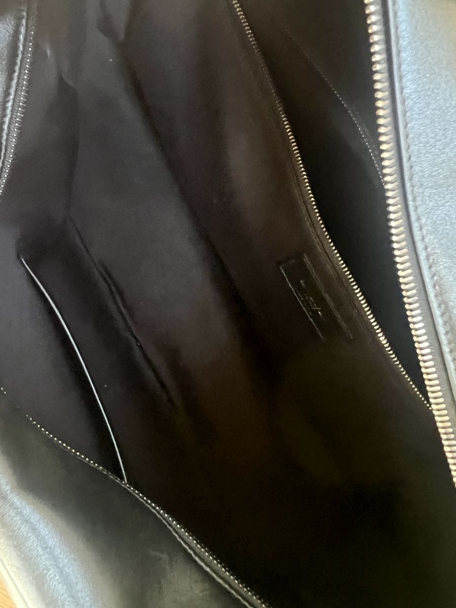 Saint Laurent Borse: Saint Laurent Bag Black – Usato da Zürich venduto da P_Lipinski_21 4