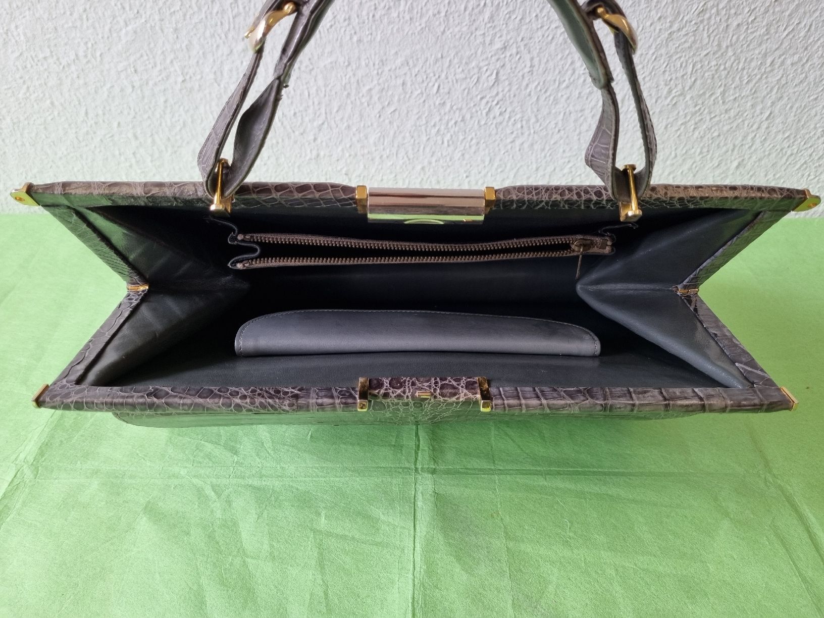 Borse da donna: Krokodilleder Handtasche – Usato da Schönenwerd venduto da Chez_Mimi 7