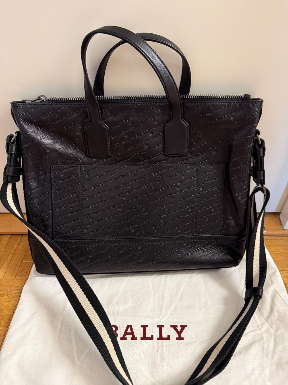 Bally Borse: Sac à main Bally en cuire – Usato da Genève venduto da Igoreuf 1