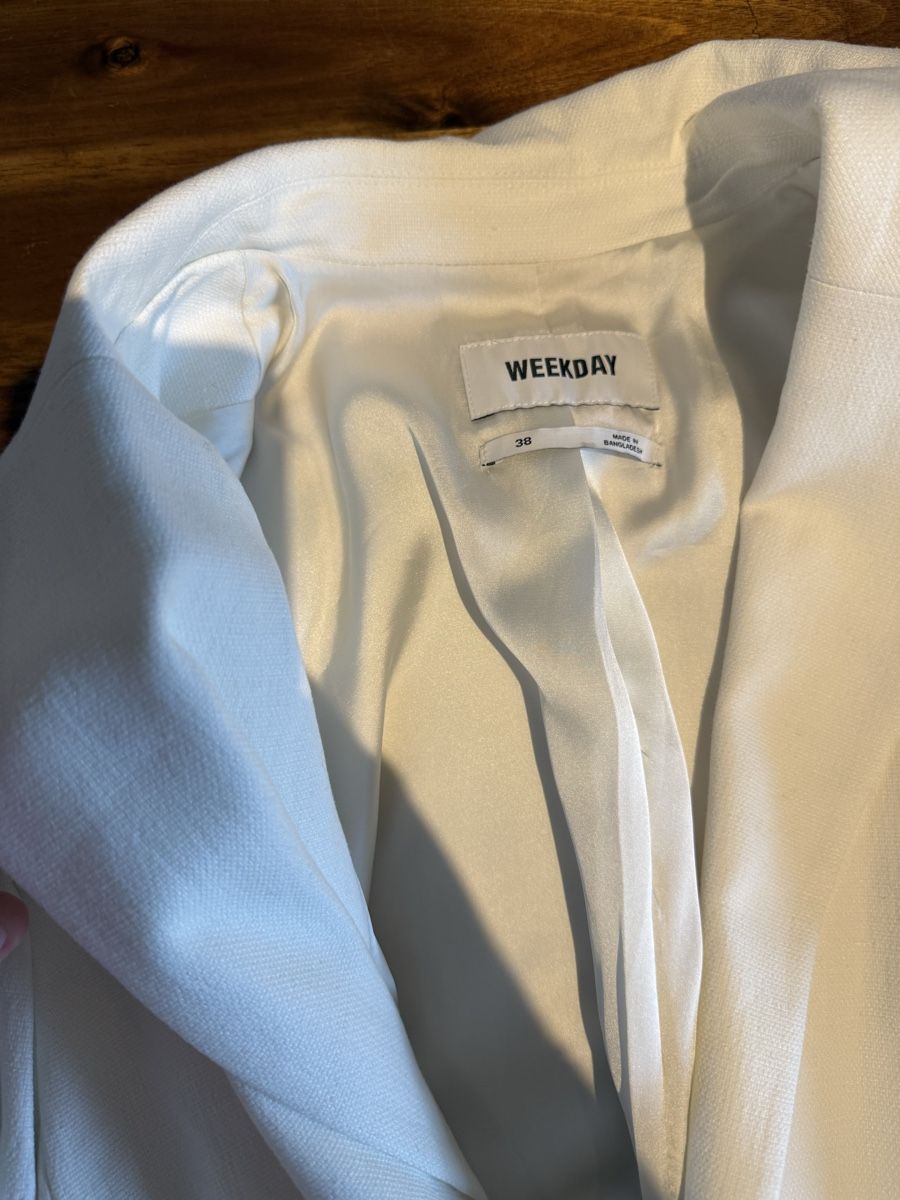 Weekday Giacche: Cream Weekday Blazer – Usato da Luzern venduto da Itsclaire 1