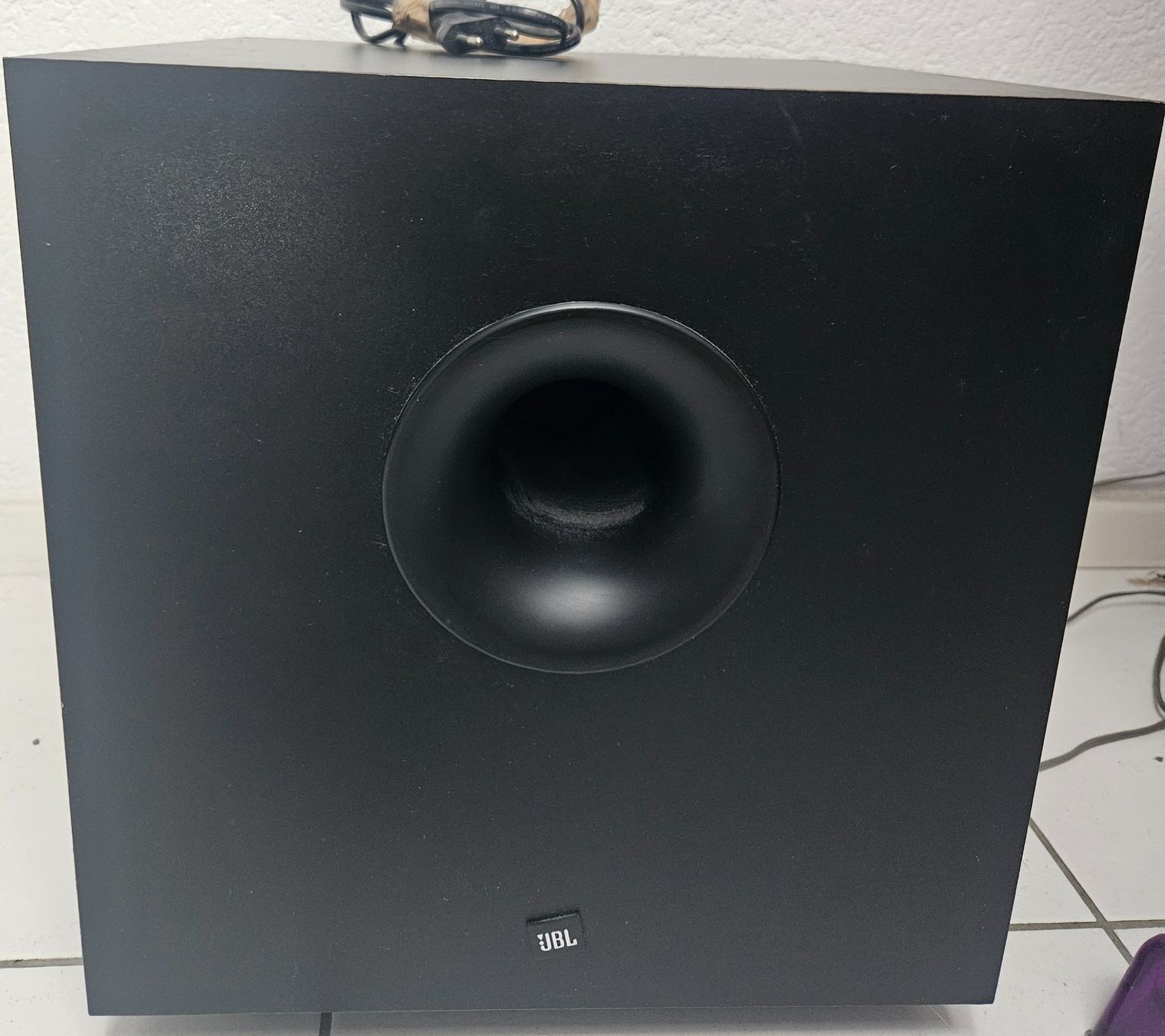JBL Home Cinema: JBL Subwoofer SUB125 – Usato da Liebefeld venduto da Straycats