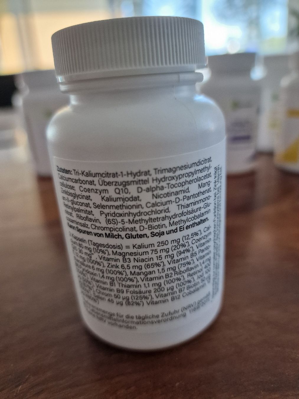 Cibi & Specialità: Vitamoment Multi-Komplex Kapseln, grosses Set – Nuovo e nell'imballaggio originale da Ballwil venduto da ClaClaClaCla 8