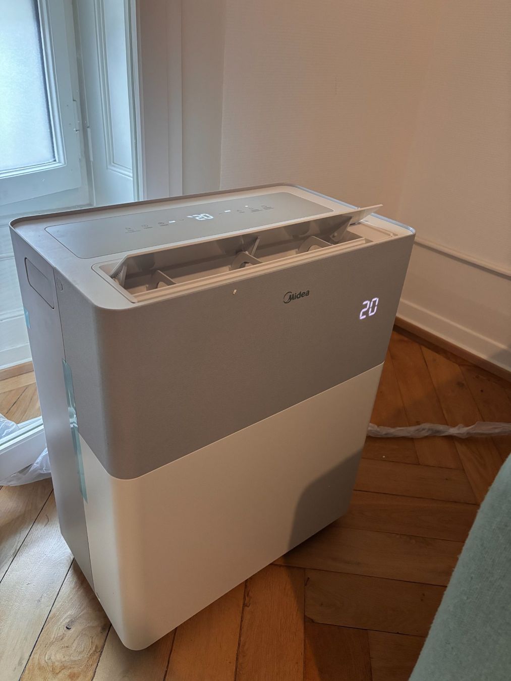 Condizionatori: Midea Portasplit 12000BTU – Usato da Genève venduto da SultansOfTone