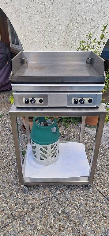 Griglie: BÜRGI-GASGRILLGERÄT - PROFESSIONELL, BRE 2500 – Usato da Amsteg venduto da Rewasi