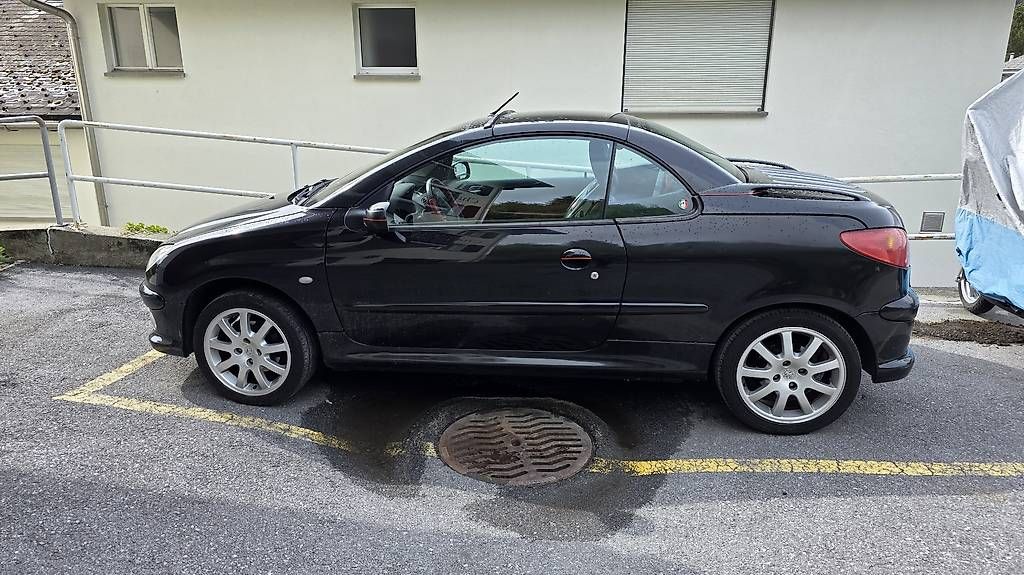 Automobili: Peugeot 206 CC – Usato da Scuol venduto da Ebben_M75 3