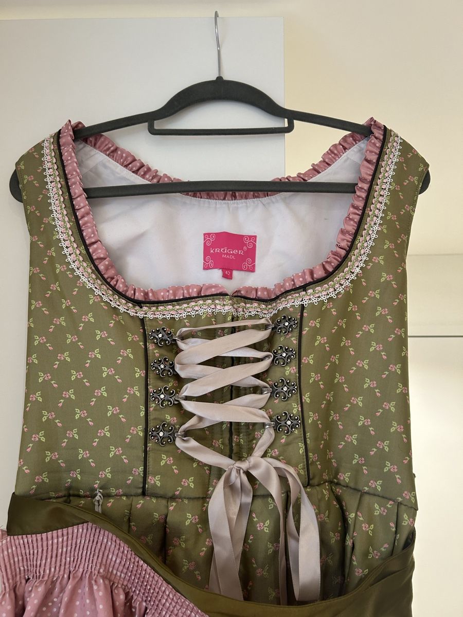 Krüger Kleider: Dirndl Krüger Grösse 42 Rocklänge 50cm – Gebraucht aus Zug von jvd_j6gs 2