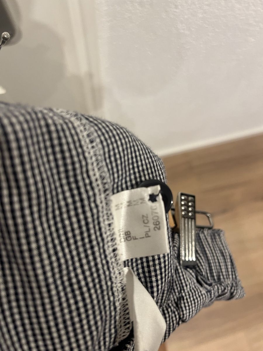 Pantaloni: Hose – Usato da Richterswil venduto da Luke6 2