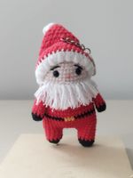 Porte-clés Père Noël crocheté - Idée cadeau Noël ! 10 cm