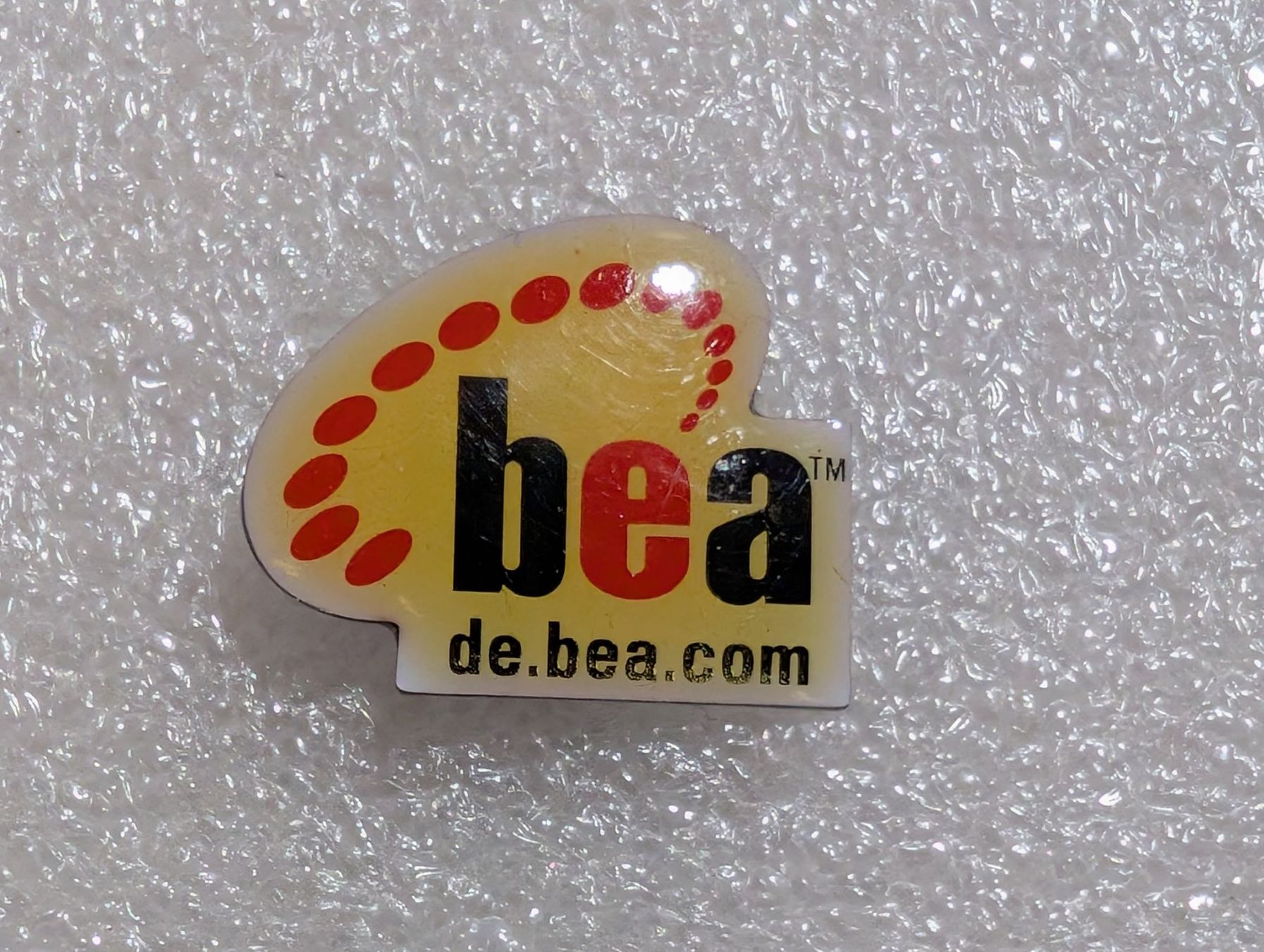 Plaquettes & Badges: Ansteckpin 240: bea – D'occasion à Oppligen par Pin-Fall-Shop