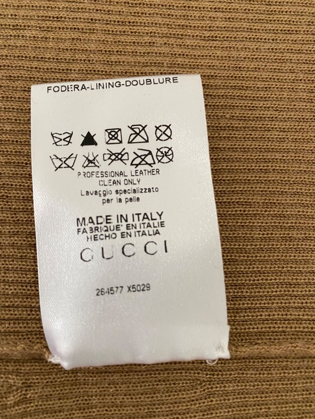 Gucci Maglioni & Felpe: GUCCI Cardigan – Usato da Novazzano venduto da ige_cwq5 5