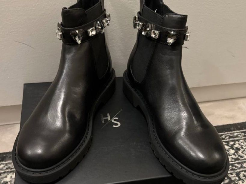 Damenschuhe: Hammerstein Lederstiefel, Grösse 40, Neu! Mit Stein – Neu und originalverpackt aus Dietikon von vithya88
